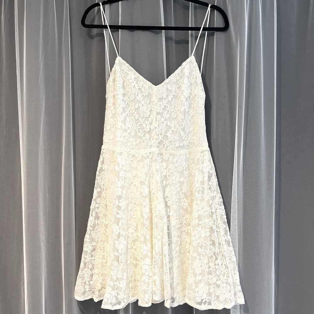 ZARA - Low Back Lace Mini Dress New w/ Tag